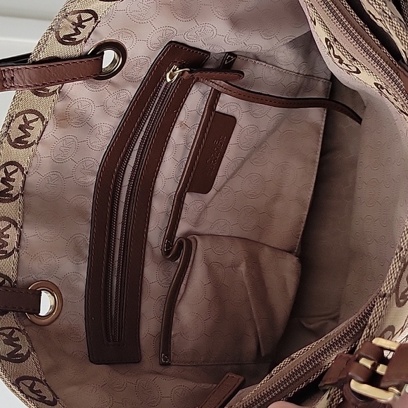 Michael Kors Monogrammed Signature Tote Ebony Mocha